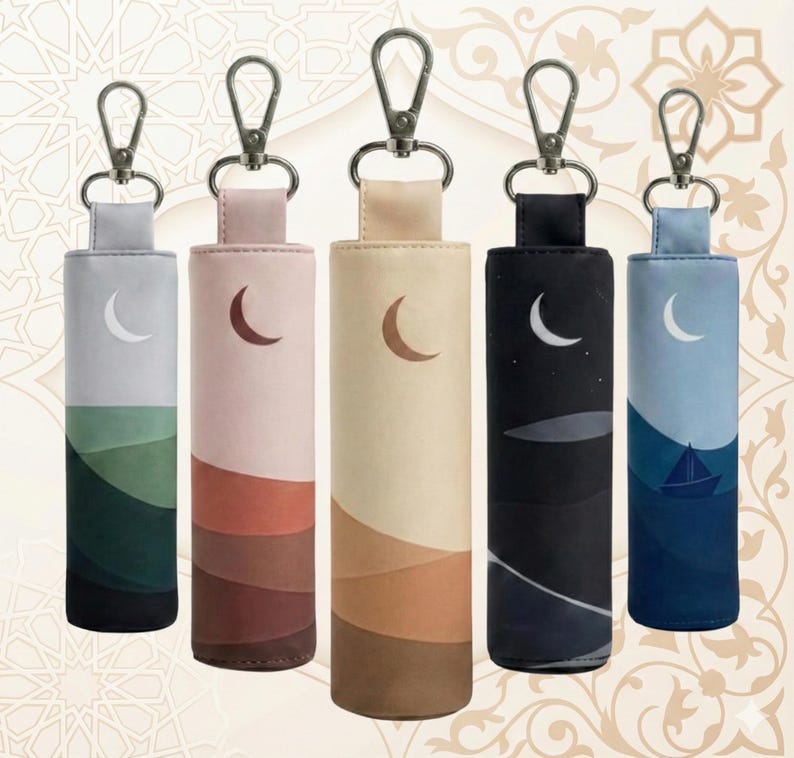 Mini Prayer Mat Keychain Charm – Islamic Janamaz Keyring